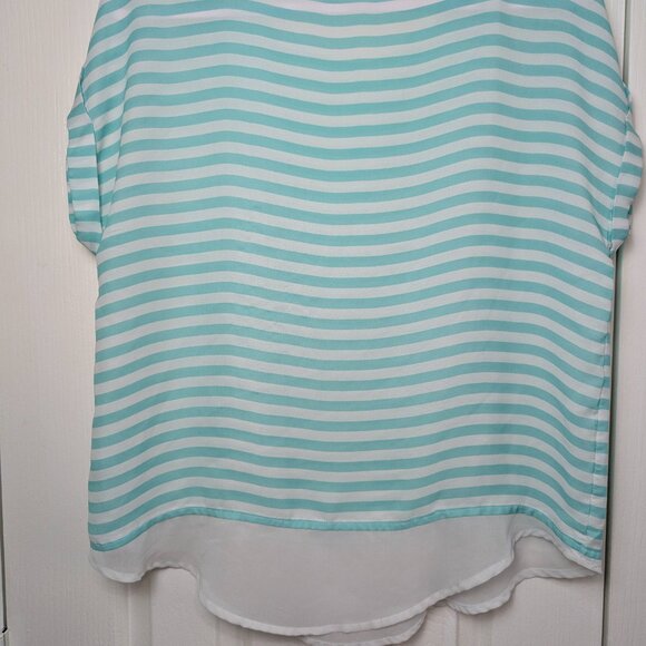 A.N.A A New Approach Women’s Blouse Medium Green White Striped Sheer Layered Hem - Picture 3 of 7